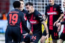 开云体育APP下载-关于勒沃库森逆转挪威，莫德里奇状态火热的信息