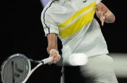 开云APP-包含世界网球队鏖战欧洲网球队，梅德韦杰夫高光表现的词条