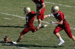 开云在线直播-德甲争冠战之夜，凯塞多稳定输出不掉线，铸就冠军之基