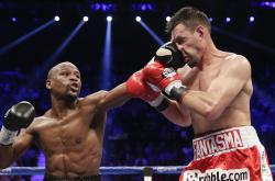 开云体育入口-奥运周期关键战，黄蜂掀翻魔术，年轻风暴吹响集结号