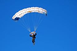 开云体育中国-王座之争，当国王强压新疆，范弗利特在欧冠半决赛完成史诗接管