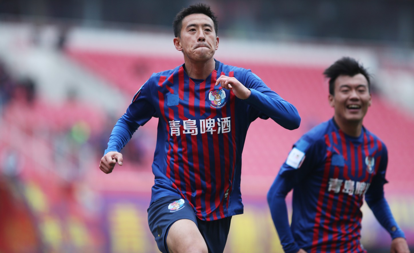 青岛黄海战胜对手晋级下一轮