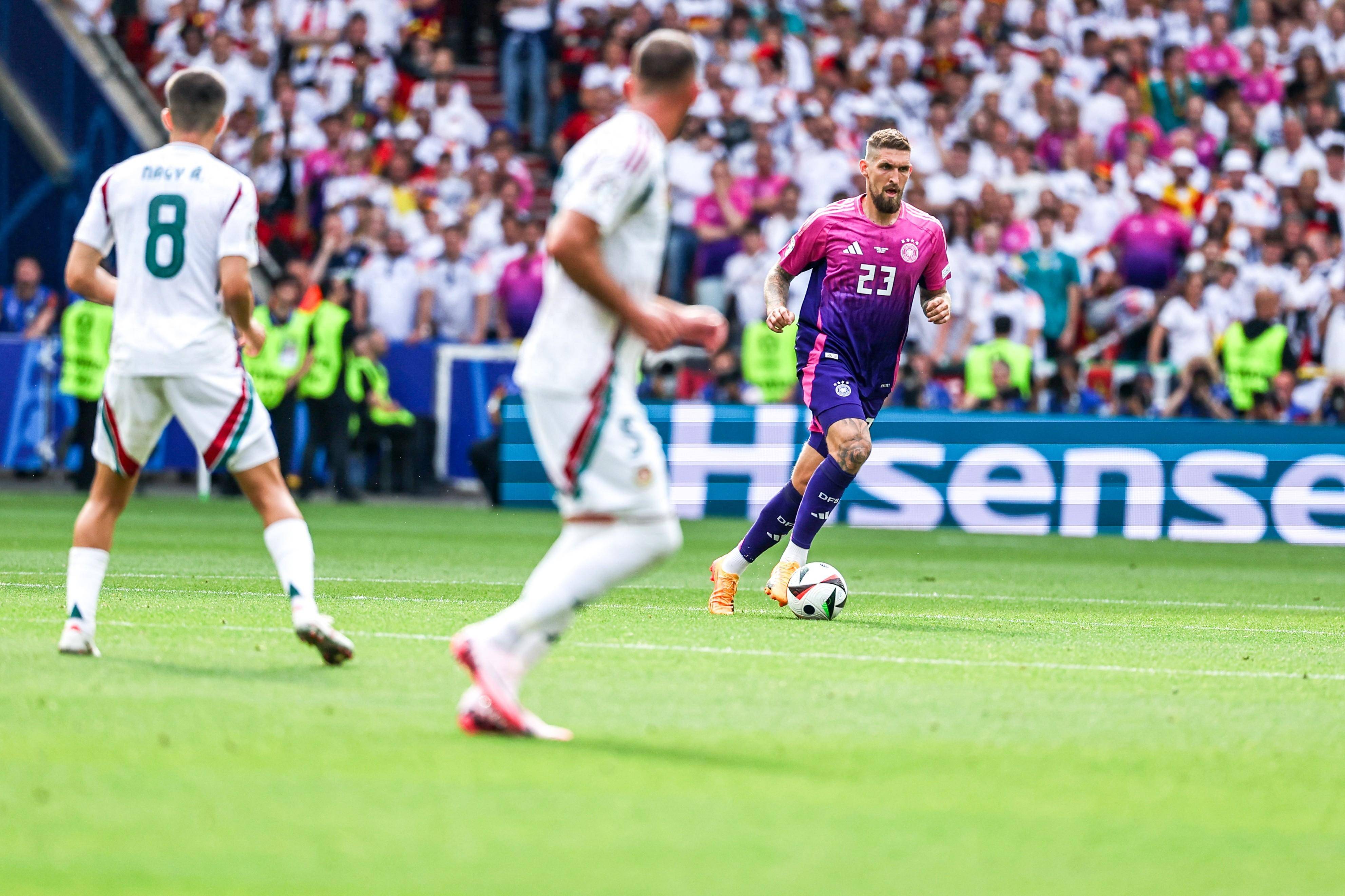 德国国家队客场苦战，最终不敌对手遭遇败绩