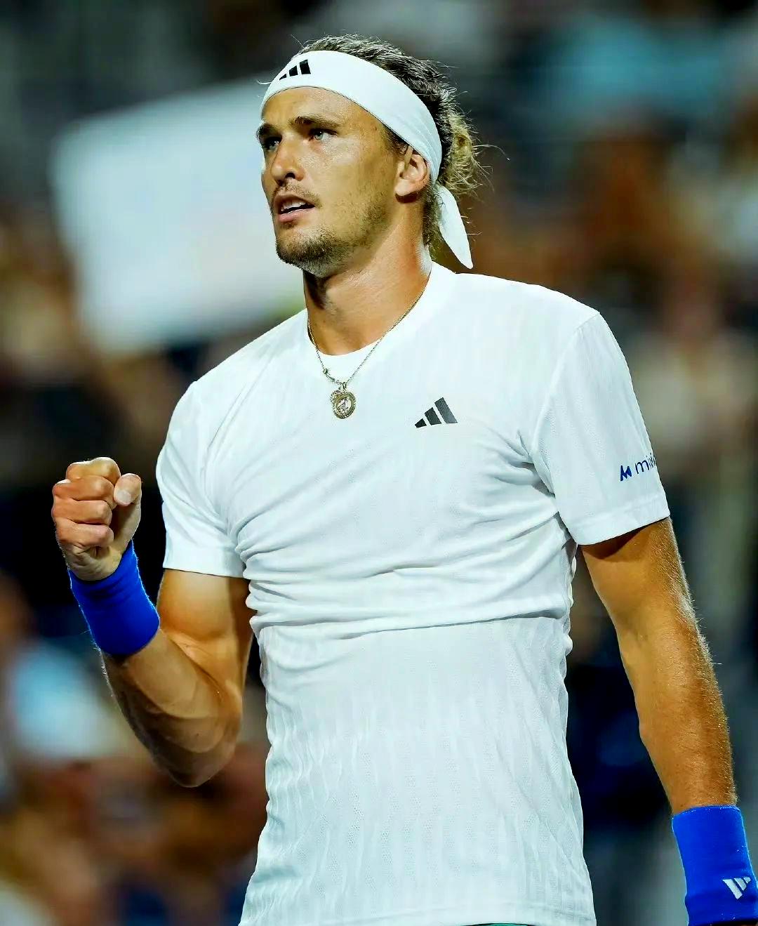 关于澳大利亚网球队逆转欧洲网球队，兹维列夫绝境逆转的信息