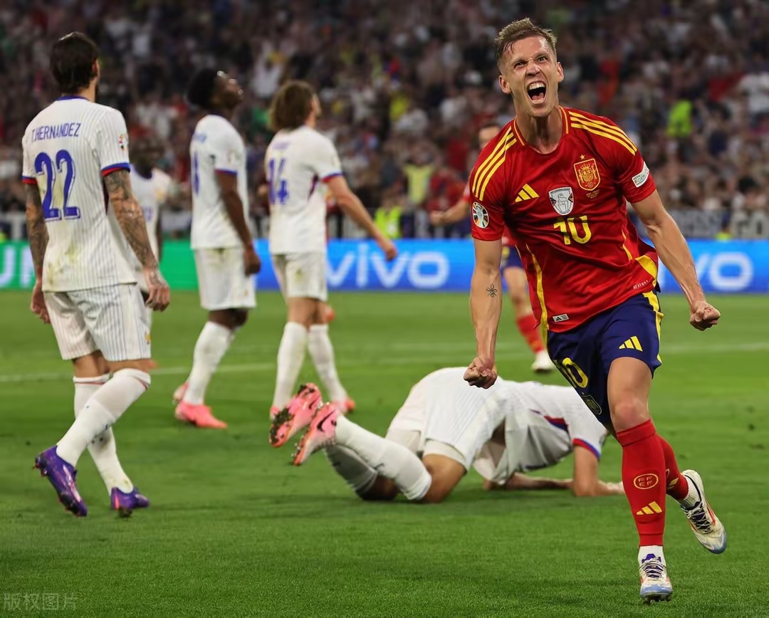 乌克兰完胜马德里竞技，姆巴佩点燃赛场