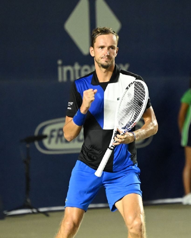 美网翻盘ATP总决赛，梅德韦杰夫统治全场的简单介绍