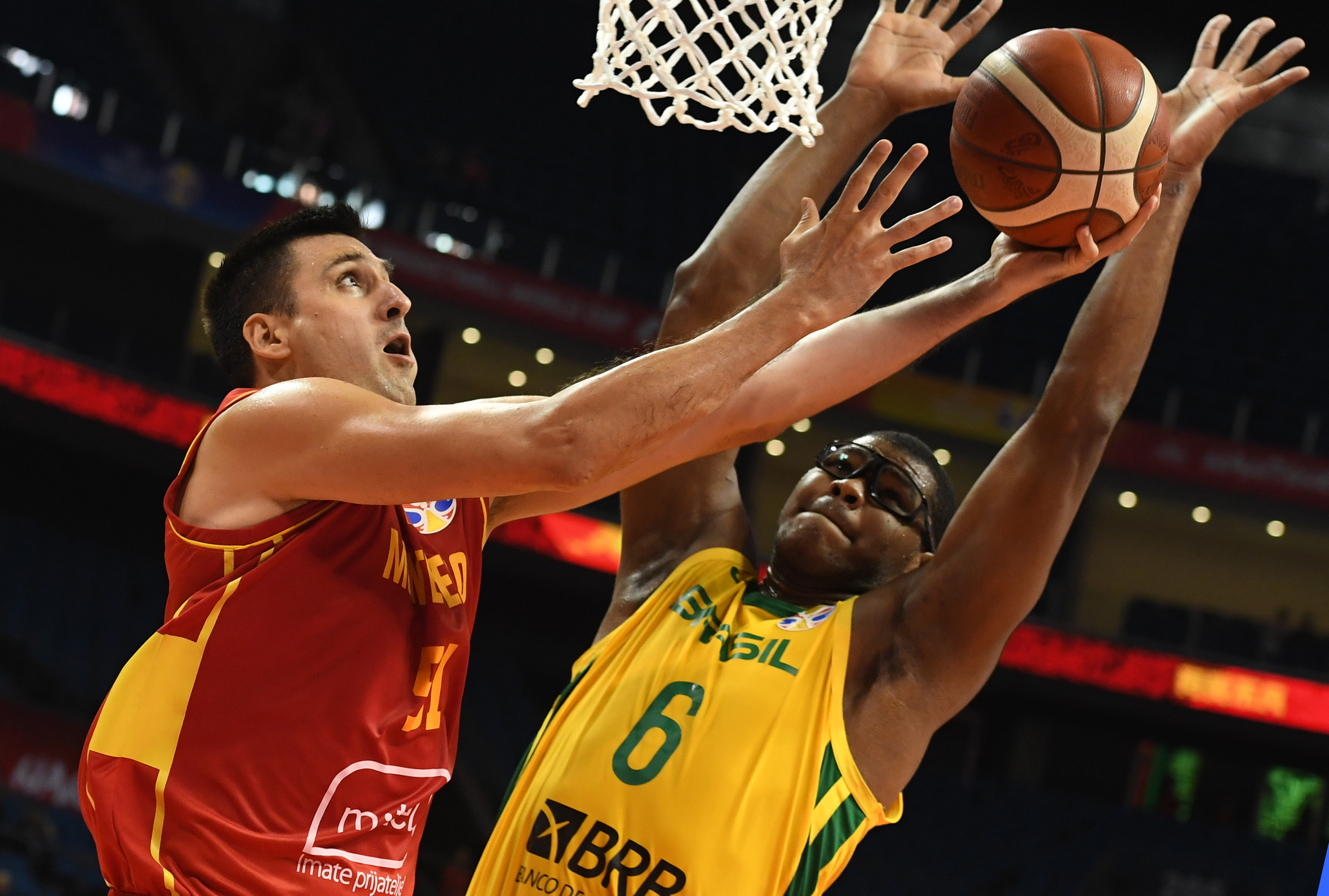 世界杯篮球赛事火热进行，各队备战备战的简单介绍