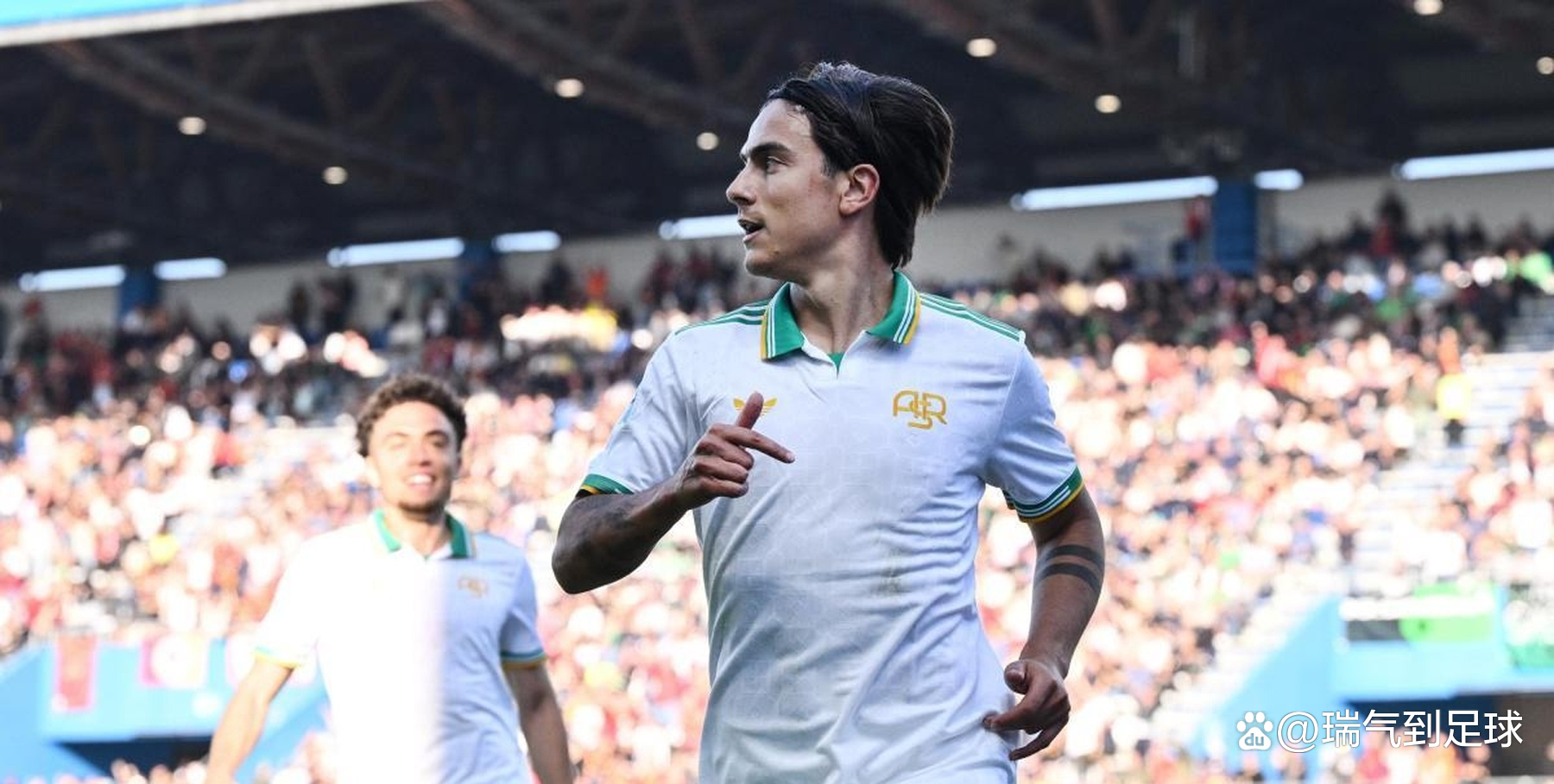 包含都灵主场战平热那亚，难求胜利的词条