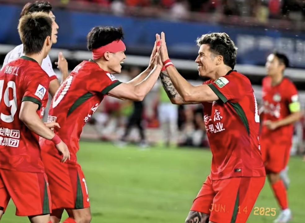 中超战绩不俗，球迷期待球队再创佳绩的简单介绍