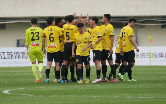 拼尽全力黑龙江迎战哈尔滨豹队的简单介绍 拼尽全力黑龙江迎战哈尔滨豹队的简单介绍