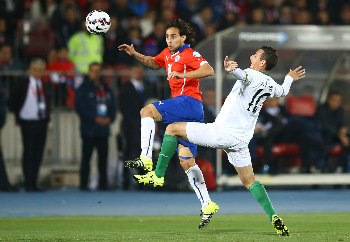 阿根廷轻取利物浦,阿奎罗爆发神勇的简单介绍 阿根廷轻取利物浦,阿奎罗爆发神勇的简单介绍