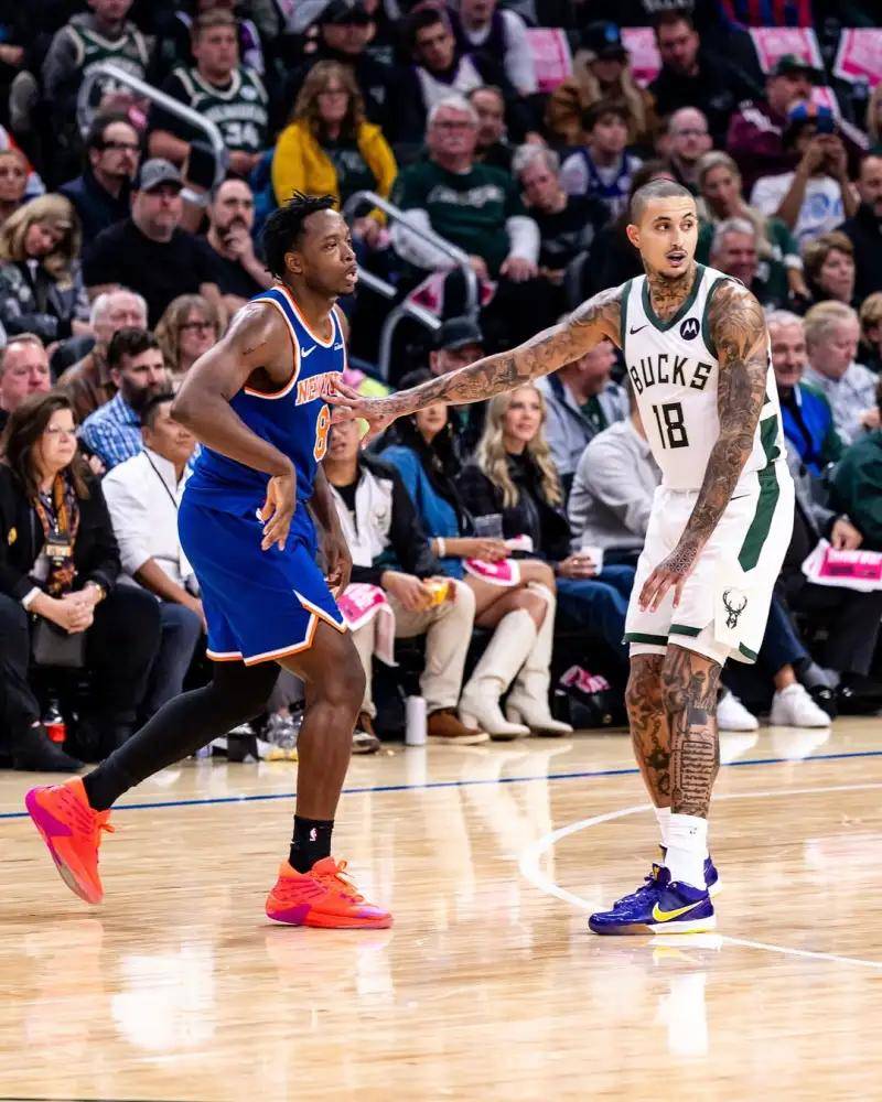 包含灰熊绝杀公牛,凯尔·库兹马三分雨点燃全场的词条 包含灰熊绝杀公牛,凯尔·库兹马三分雨点燃全场的词条