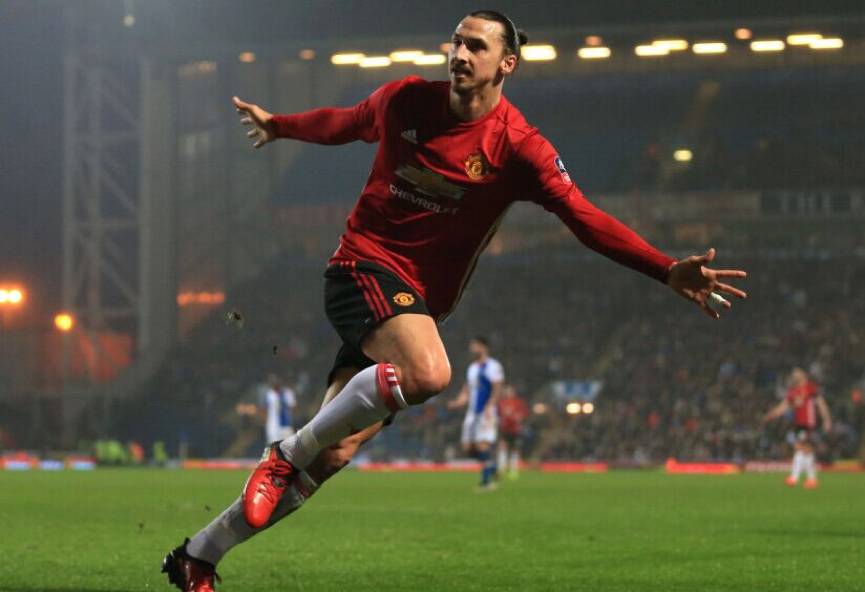 切尔西逆转哥伦比亚，伊布刷新纪录的简单介绍